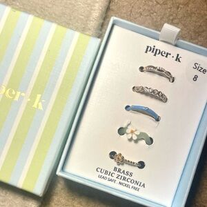 Piper K 5pc stackable Silver and Blue Flower Ring Set in size 8 new in box